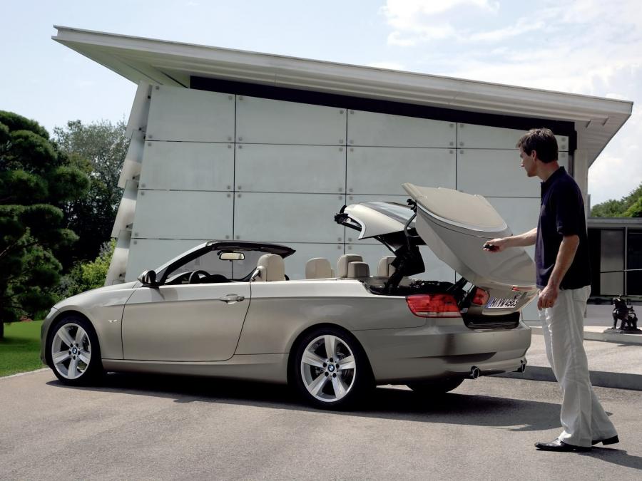  BMW 335i Convertible 2007 года  (фото 60 из 91)